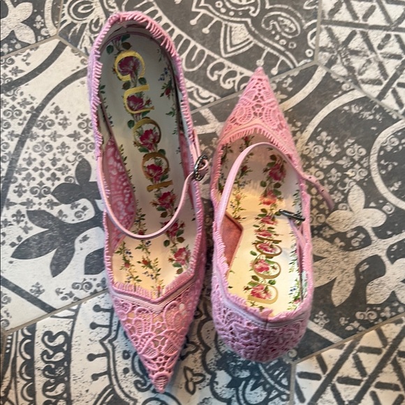 Gucci Shoes - Pink Lace Women Shoes